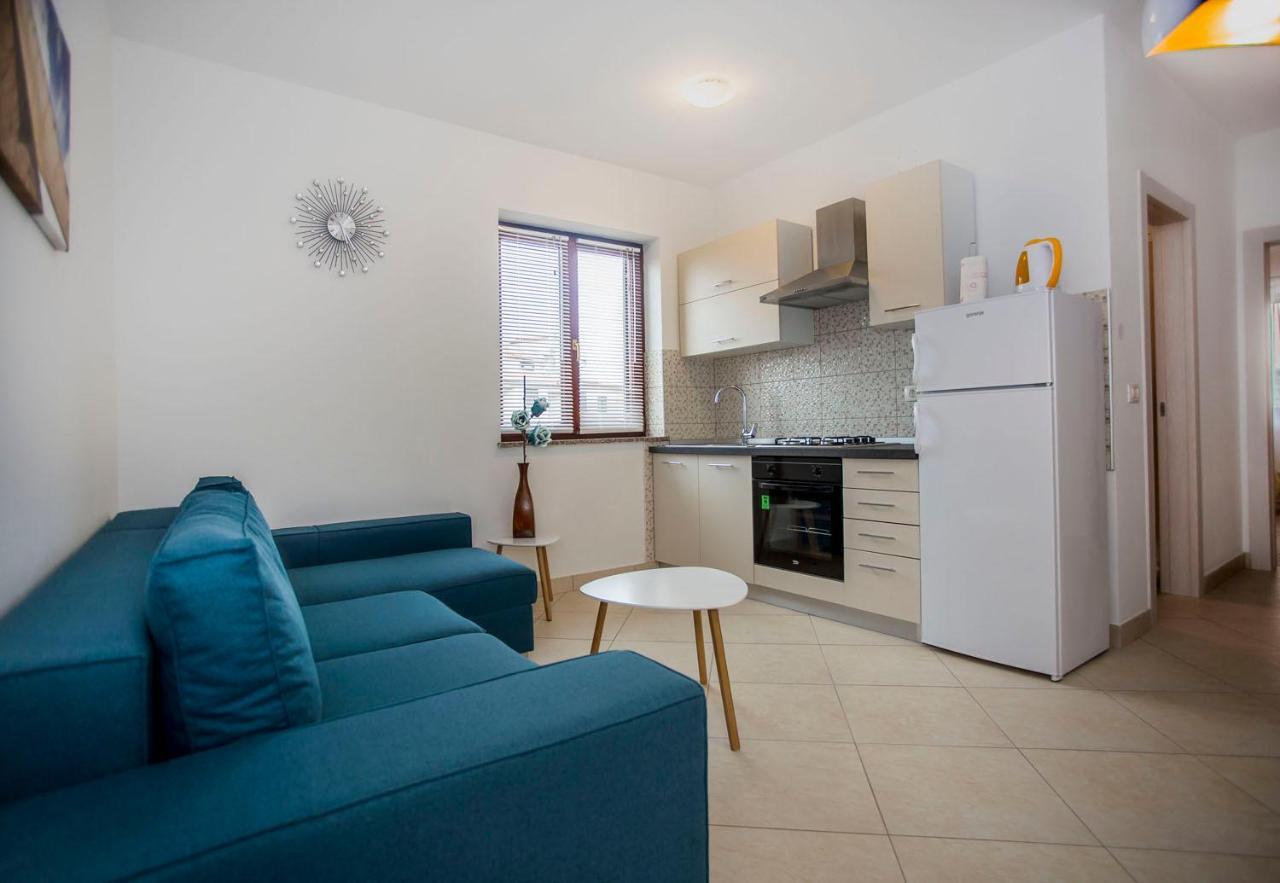 Apartmani Dragica Rovinj Luaran gambar