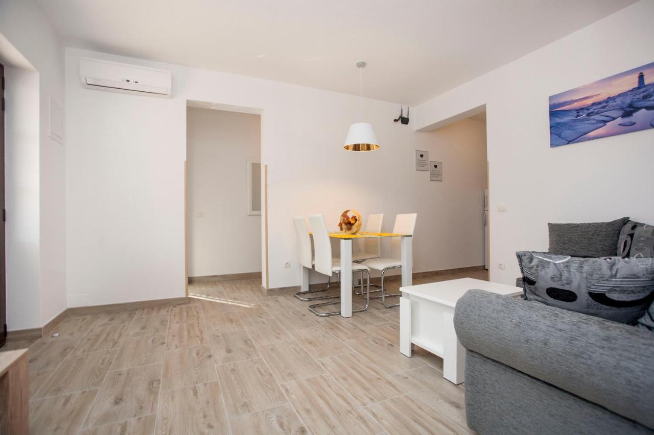 Apartmani Dragica Rovinj Luaran gambar
