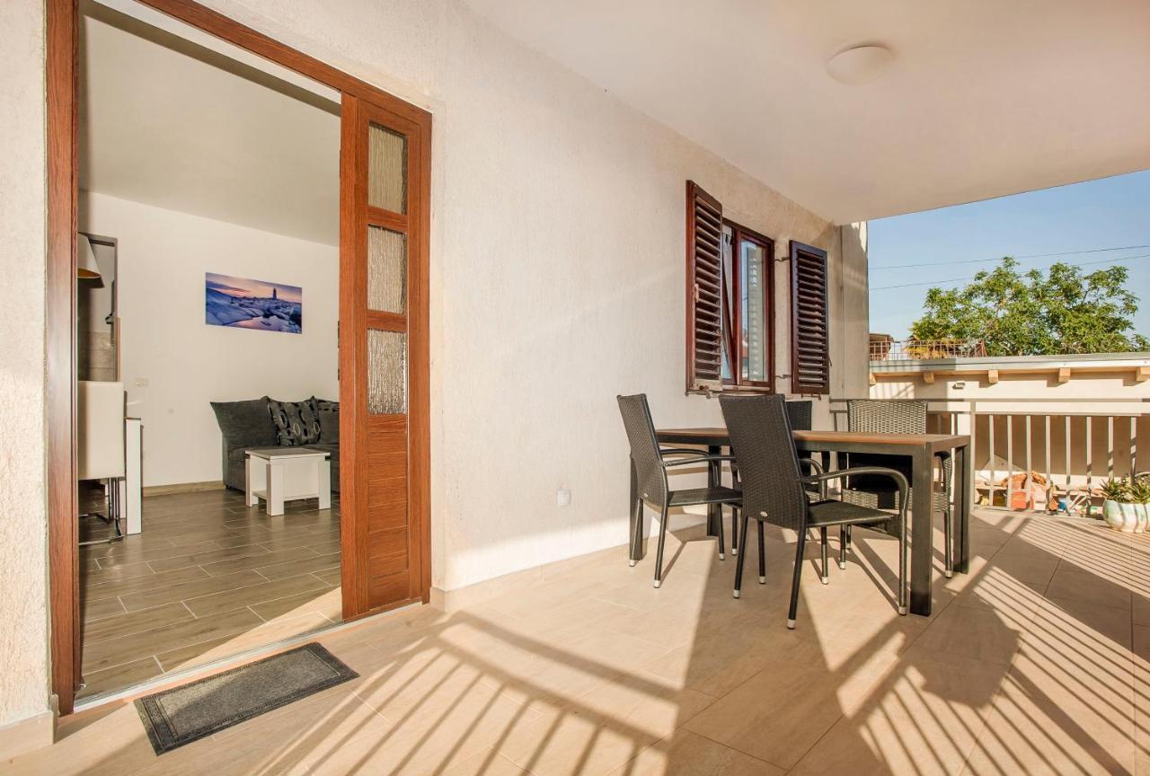Apartmani Dragica Rovinj Luaran gambar