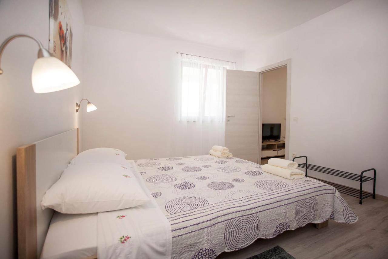 Apartmani Dragica Rovinj Luaran gambar