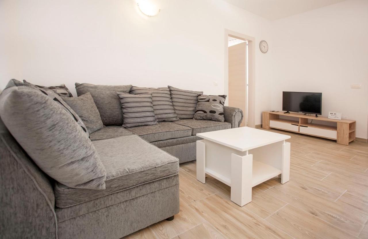 Apartmani Dragica Rovinj Luaran gambar