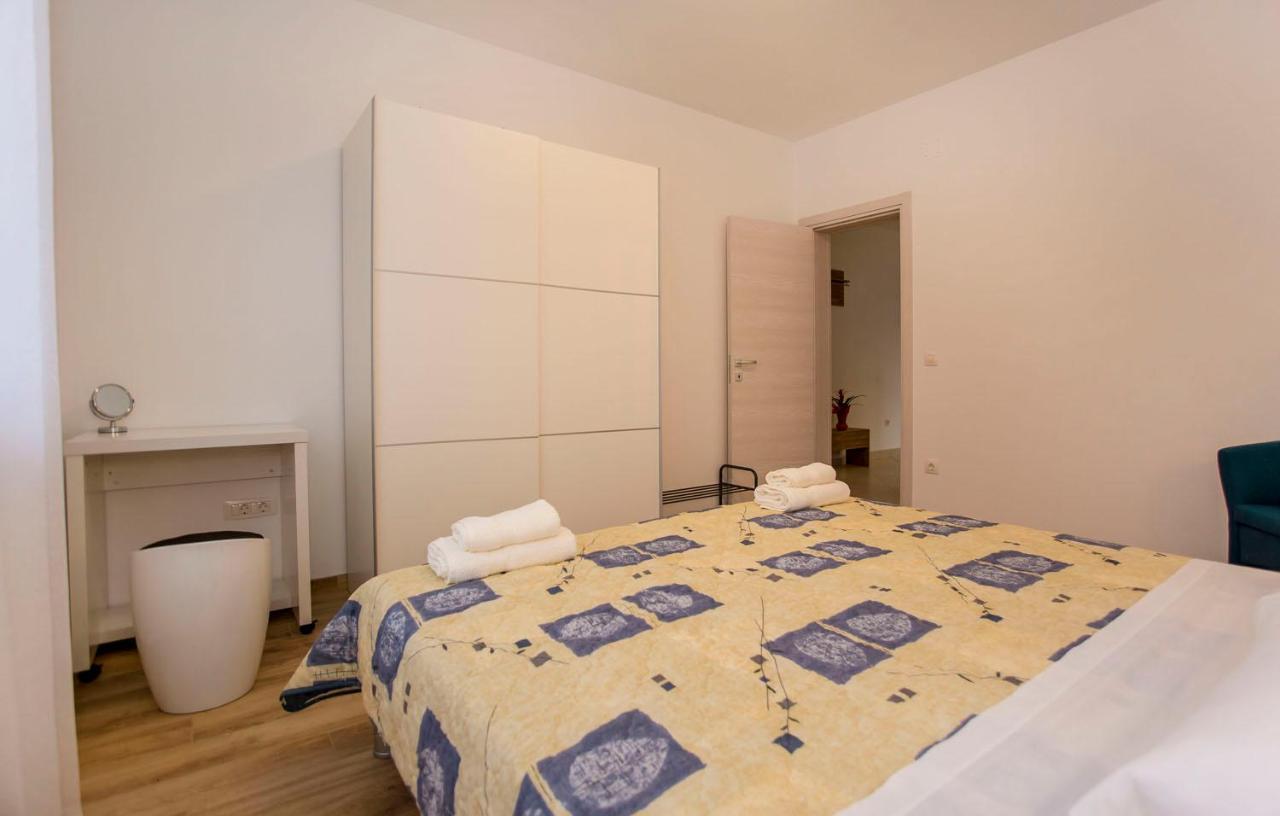 Apartmani Dragica Rovinj Luaran gambar