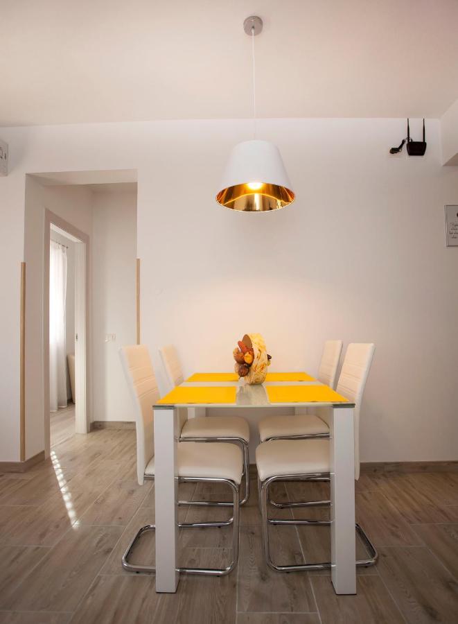 Apartmani Dragica Rovinj Luaran gambar