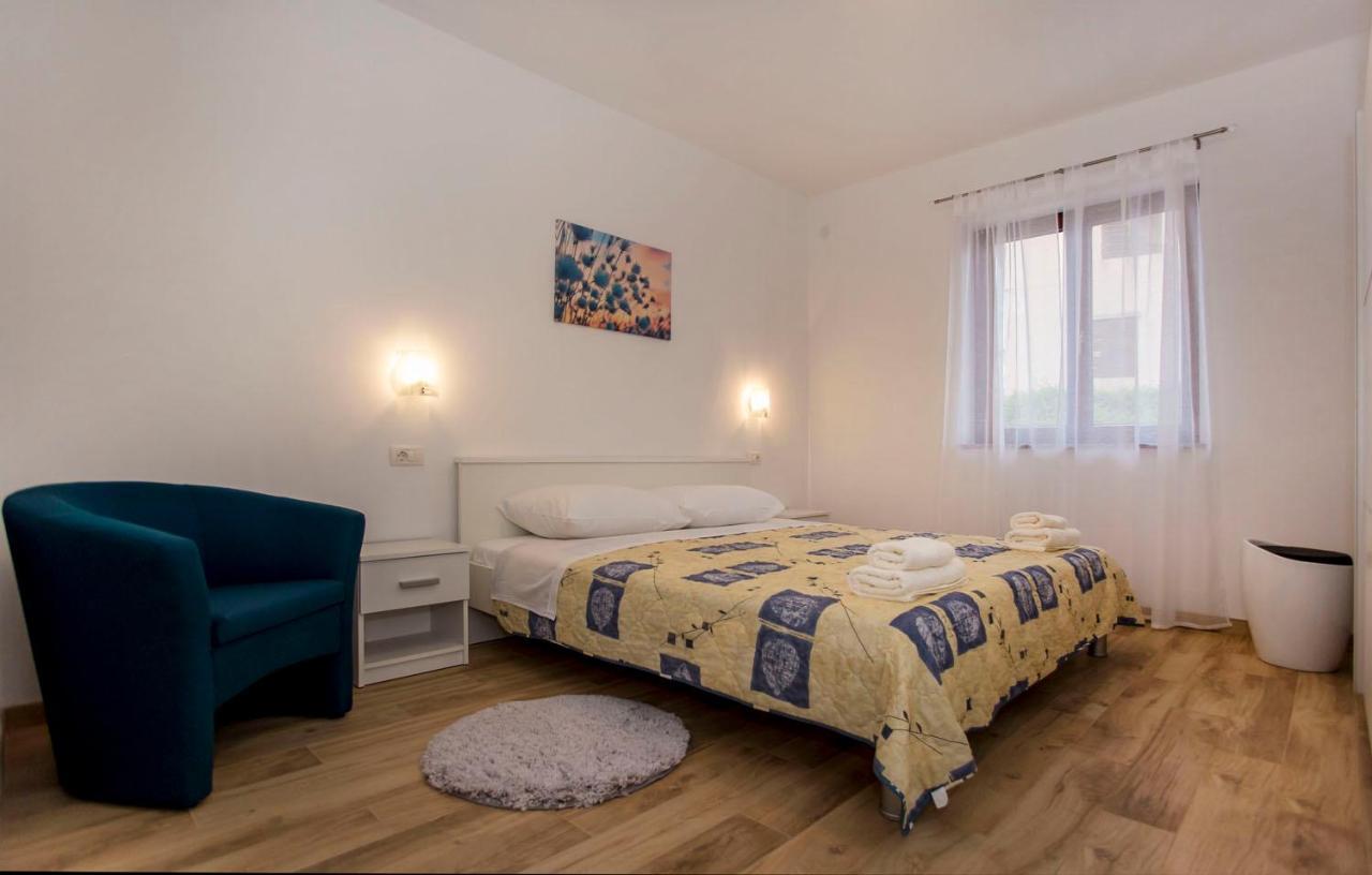 Apartmani Dragica Rovinj Luaran gambar